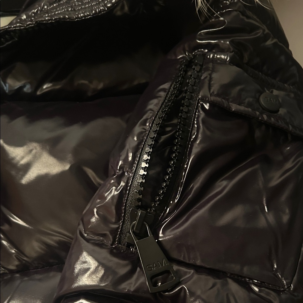 NEW. York SAM New York Shiny Black Puffer with real fure hood jacket - Picture 8 of 11